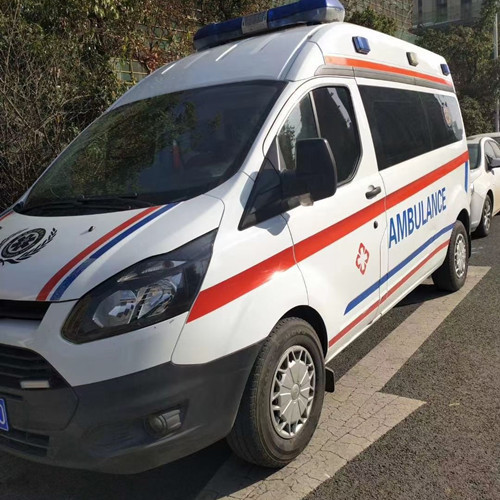 兰山品质救护车出租，为您的健康出行负责